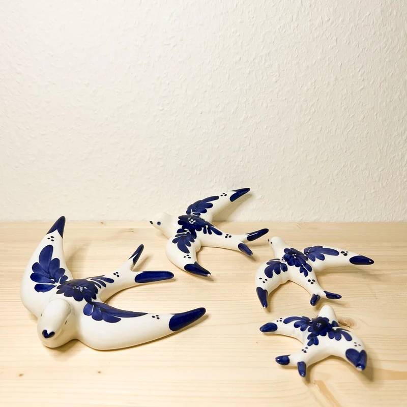 Handgemachte Keramik - 4er Set - Schwalben(Blumen-Weiß&Blau)