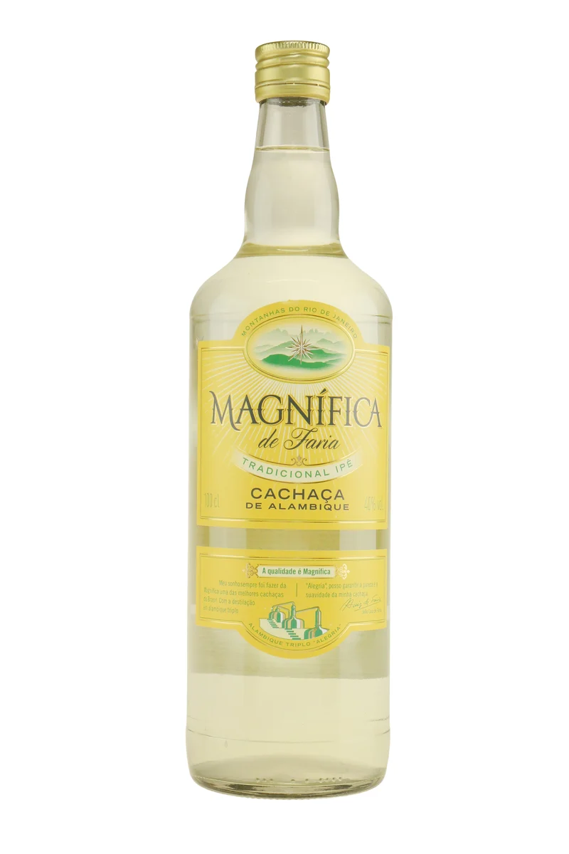 Magnifica Tradicional Ipe Cachaca