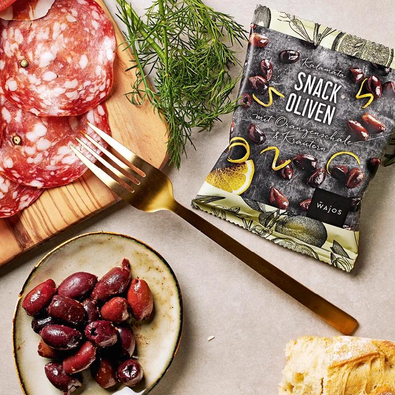 Snack Oliven Kalamata mit Orangenschale & Kräutern