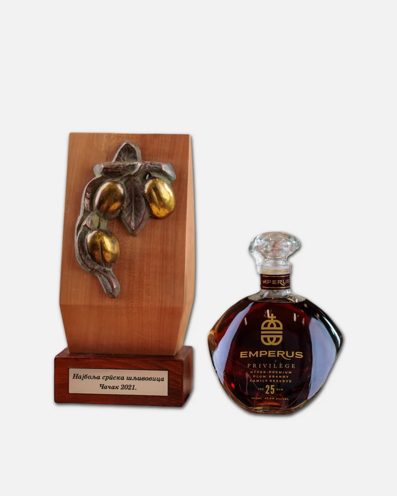 Emperus Privilège 25 Šljivovica